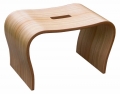 Designová stolička ohýbaná, podýhovaná, dezén dub, rozměr 45x25x28cm 